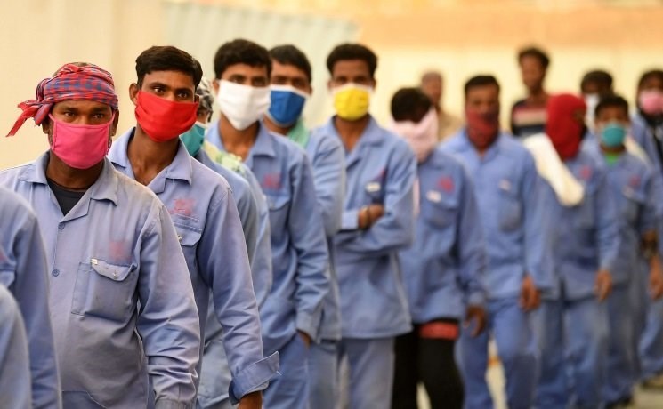 بيانات وأرقام صادمة… العراق يحتضن الاجانب ويشرد أبناءه