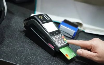 أزمة جديدة تلوح بالأفق.. بطاقات حائرة ورواتب لايمكن صرفها