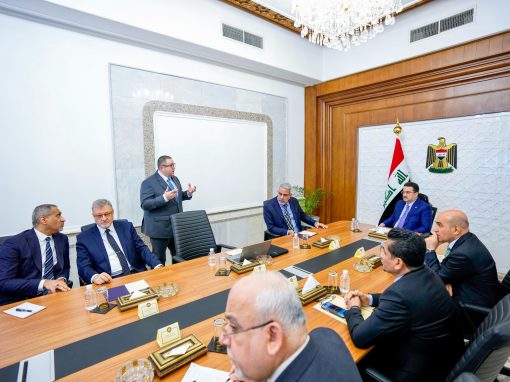 رئيس الوزراء يبحث مع وفد “الاياتا” اجراءات رفع الحظر الأوروبي عن الخطوط الجوية العراقية
