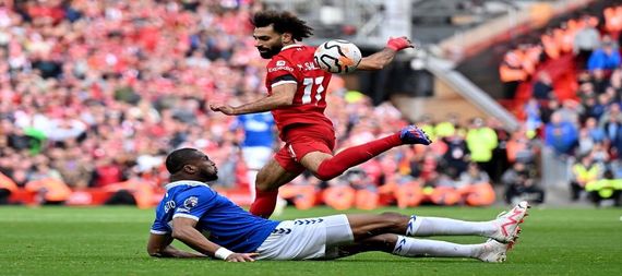الدوري الإنجليزي.. إيفرتون يخطف تعادلا مثيرا أمام ليفربول