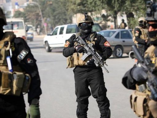 شرطة بابل توقف 13 متهماً وتضبط أسلحة في نزاع مسلح خلال جلسة صلح عشائري