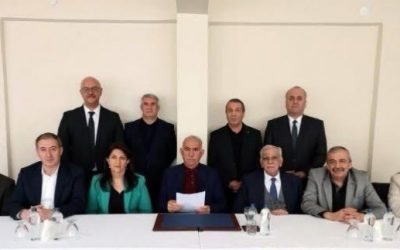 زعيم حزب العمال الكردستاني يدعو “العماليين” إلى إلقاء أسلحتهم
