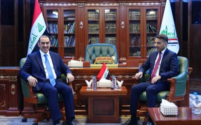 وزيـر الصناعـة يبحث مع محافظ النجـف الأشـرف سبُـل تعزيـز ودعـم المشاريـع والمعامـل الصناعيـة