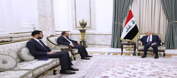 رئيس الجمهورية ووزير الكهرباء يؤكدان ضرورة توفير مصادر الدعم اللازمة لمحطات الإنتاج