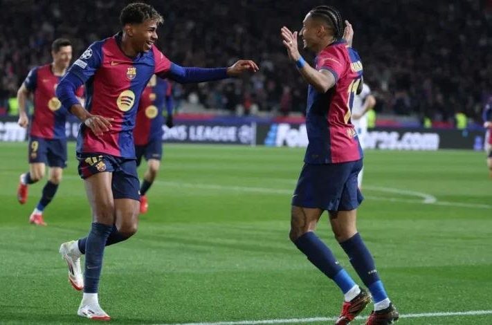 برشلونة يحقق فوزًا صعبًا على ألافيس ويقلص الفارق مع الريال