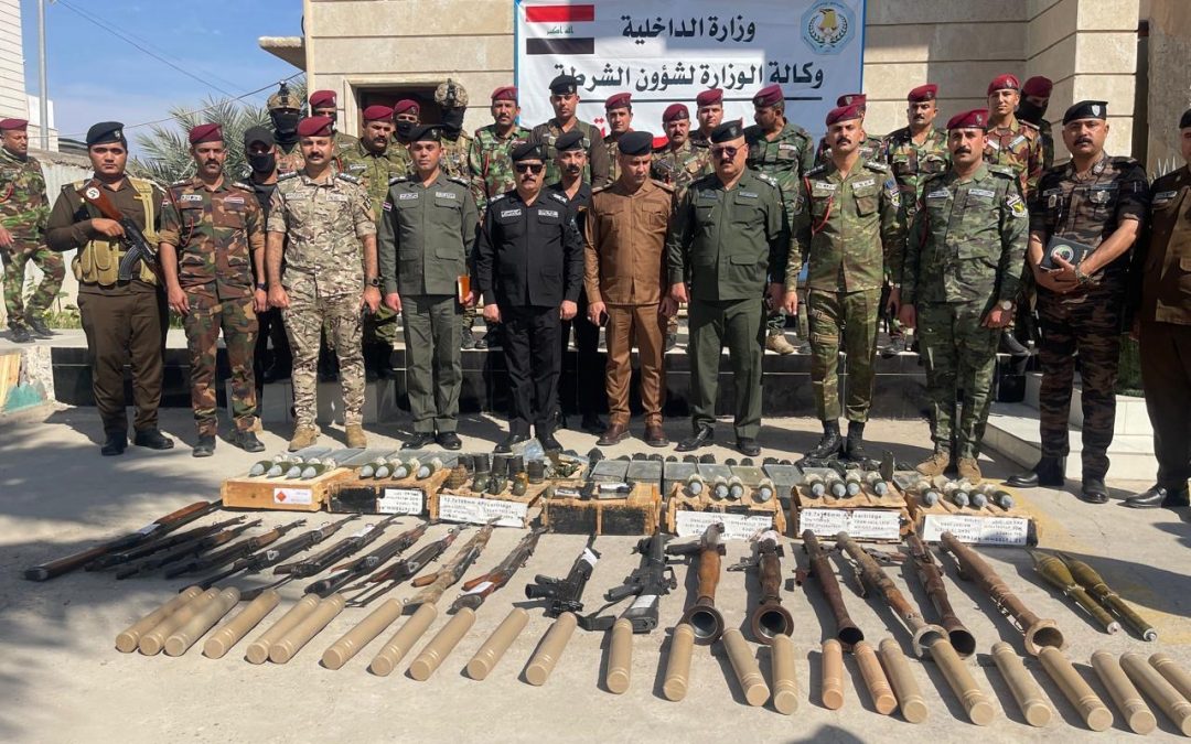 عمليات ميسان تلقي القبض على 64 متهما من طرفي نزاع عشائري وتضبط كميات من الأسلحة والأعتدة