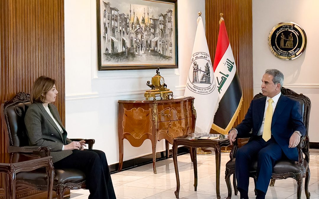 القضاء والهجرة يبحثان جهود إعادة النازحين ومعالجة الإشكاليات المعرقلة لغلق المخيمات