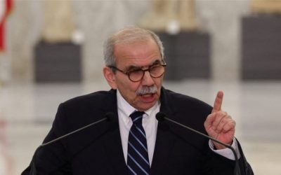 رئيس الوزراء اللبناني يحذر من تجدد الحرب