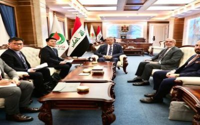 وزير النفط يبحث مع شركة EPS الصينية تطوير حقول النفط والغاز