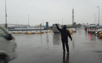 القائد العام يوجه بتكريم ضبّاط ومنتسبين من المرور لإنقاذ مواطنين خلال الظروف الجوية الاستثنائية